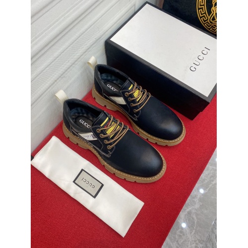 Replica Versace Casual Shoes For Men #948576 $78.00 USD for Wholesale