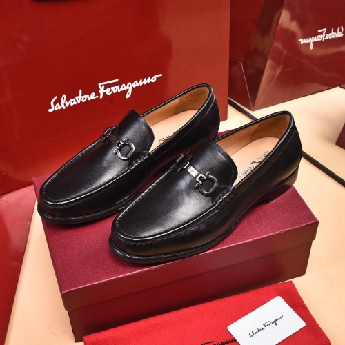 Replica Ferragamo Leather Shoes For Men #948748 $92.00 USD for Wholesale