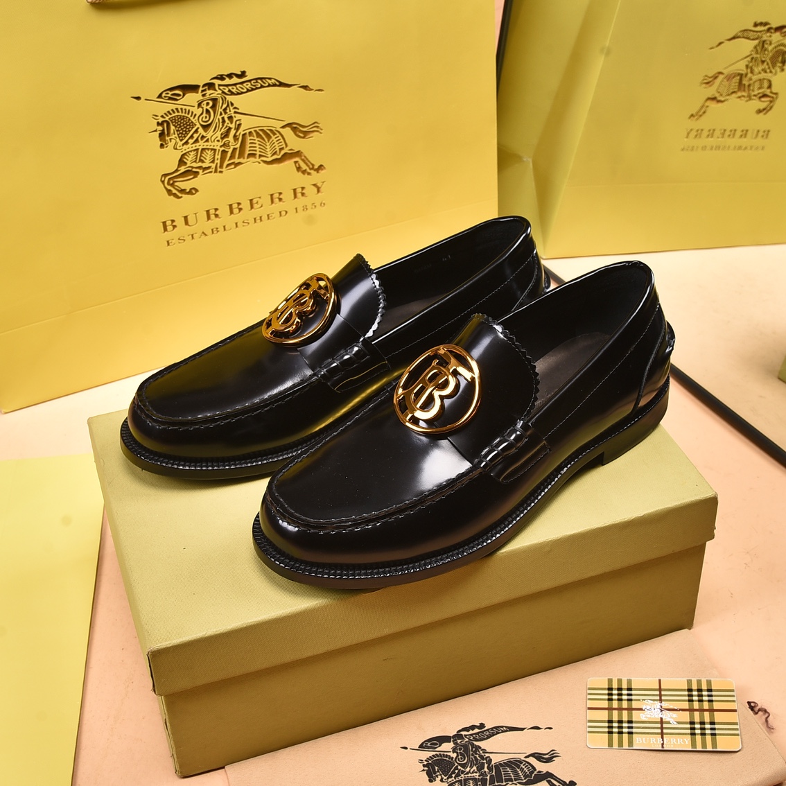 burberry leather loafers