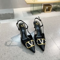 $105.00 USD Valentino Sandal For Women #946457