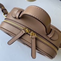 $88.00 USD Fendi AAA Quality Messenger Bags For Women #946876