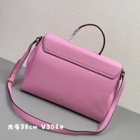$160.00 USD Versace AAA Quality Handbags For Women #947302