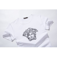 $24.00 USD Versace T-Shirts Short Sleeved For Men #947569