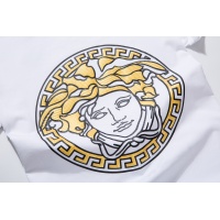 $24.00 USD Versace T-Shirts Short Sleeved For Men #947581