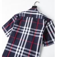 $32.00 USD Burberry Shirts Short Sleeved For Men #947945