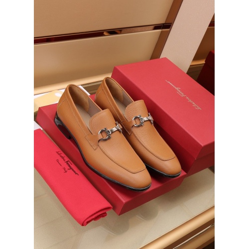 Ferragamo Leather Shoes For Men #948885