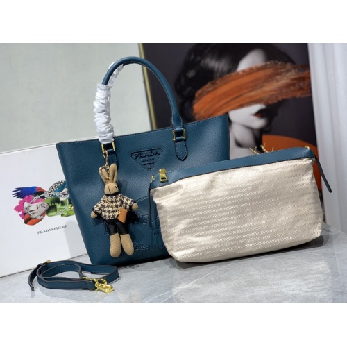 Prada AAA Quality Handbags For Women #949284