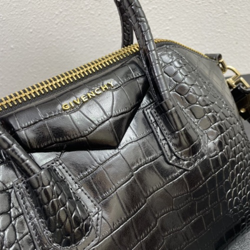 Replica Givenchy AAA Quality Handbags For Women #949298 $230.00 USD for Wholesale