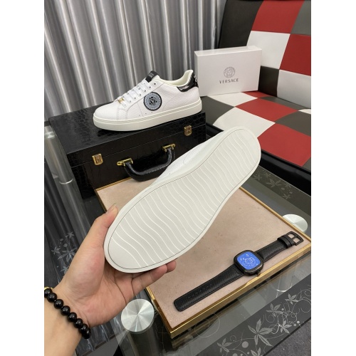 Replica Versace Casual Shoes For Men #949398 $76.00 USD for Wholesale