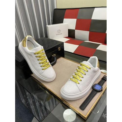 Replica Versace Casual Shoes For Men #949451 $72.00 USD for Wholesale