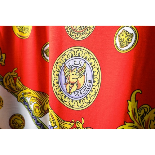 Replica Versace T-Shirts Short Sleeved For Men #949620 $26.00 USD for Wholesale