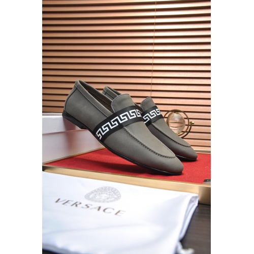 Replica Versace Casual Shoes For Men #950408 $96.00 USD for Wholesale