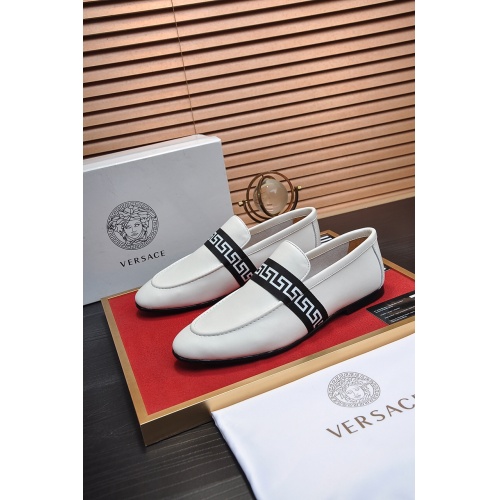 Replica Versace Casual Shoes For Men #950410 $96.00 USD for Wholesale