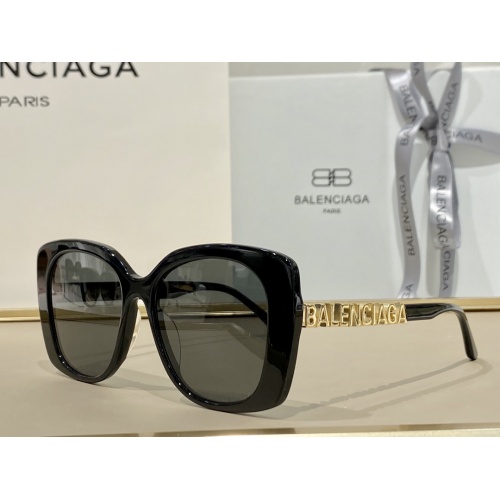 Balenciaga AAA Quality Sunglasses #950443