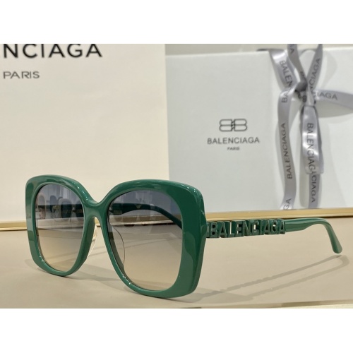 Balenciaga AAA Quality Sunglasses #950446