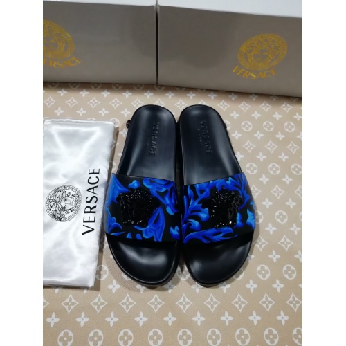 Versace Slippers For Women #950786
