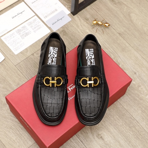 Ferragamo Leather Shoes For Men #951144