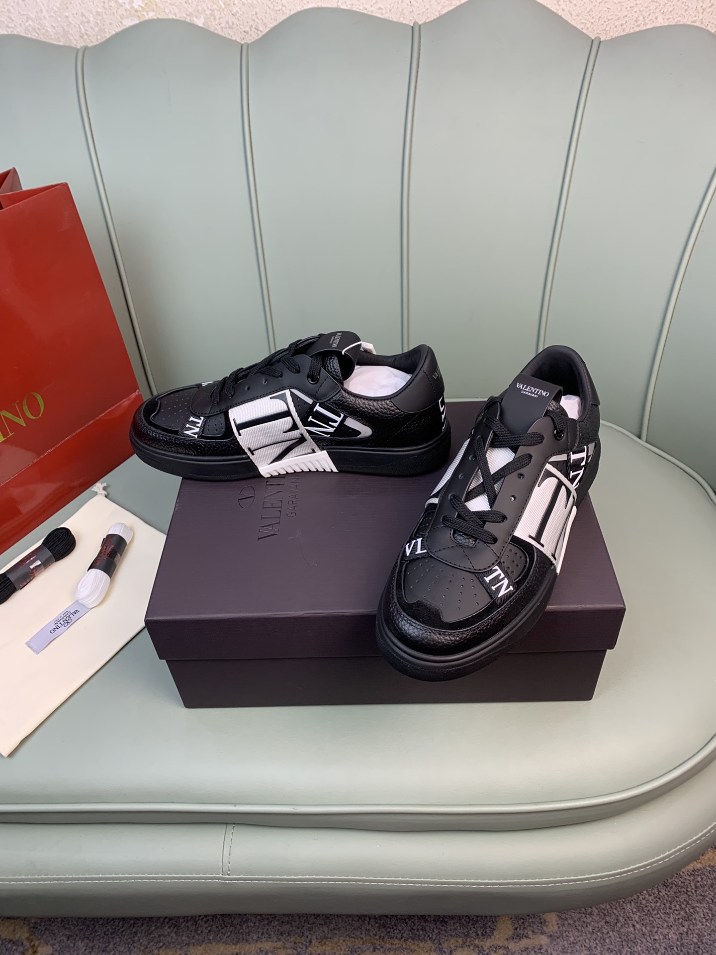 valentino mens casual shoes