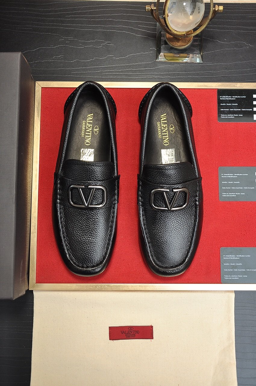 valentino mens casual shoes