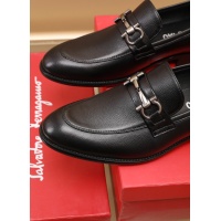 $88.00 USD Ferragamo Leather Shoes For Men #948873