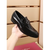 $92.00 USD Ferragamo Leather Shoes For Men #948878