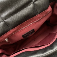 $112.00 USD Yves Saint Laurent YSL AAA Messenger Bags For Women #949182