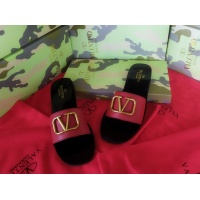 $41.00 USD Valentino Slippers For Women #949731