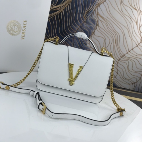 Versace AAA Quality Messenger Bags For Women #951377
