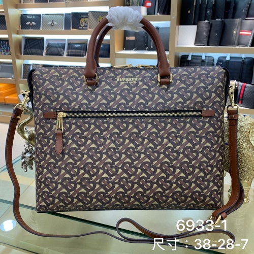 Burberry AAA Man Handbags #951776