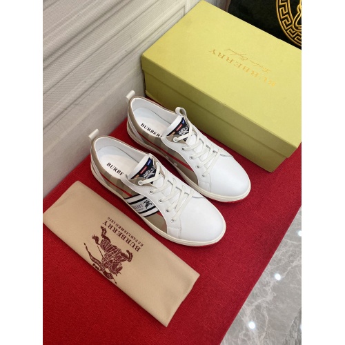 Replica Burberry Casual Shoes For Men #952027 $72.00 USD for Wholesale