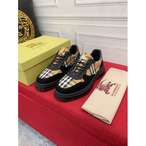 Burberry Casual Shoes For Men #952036