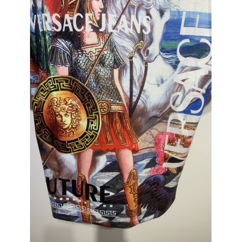 Replica Versace T-Shirts Short Sleeved For Men #952126 $40.00 USD for Wholesale