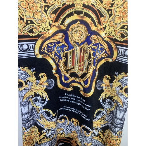 Replica Versace T-Shirts Short Sleeved For Men #952127 $40.00 USD for Wholesale