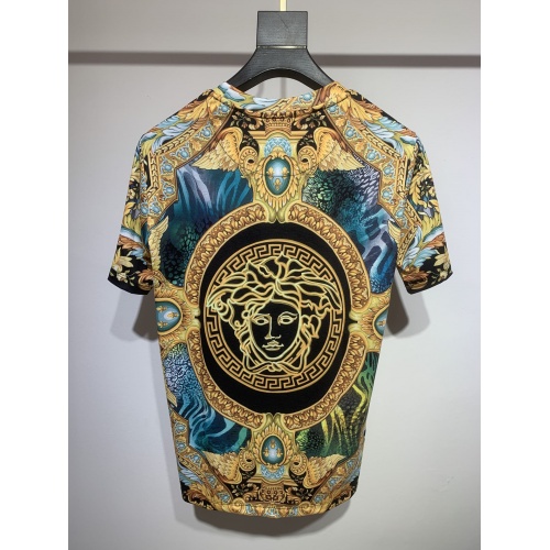 Replica Versace T-Shirts Short Sleeved For Men #952128 $40.00 USD for Wholesale