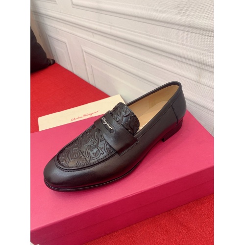 Replica Ferragamo Leather Shoes For Men #952141 $96.00 USD for Wholesale