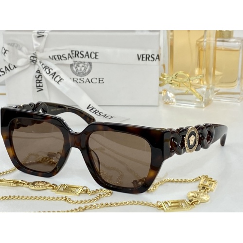 Versace AAA Quality Sunglasses #952678
