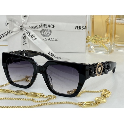 Versace AAA Quality Sunglasses #952681