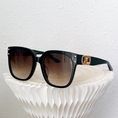Valentino AAA Quality Sunglasses #952722