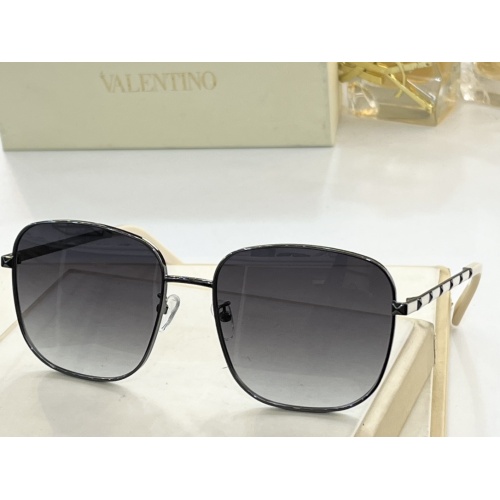 Valentino AAA Quality Sunglasses #952885