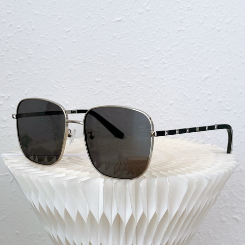 Valentino AAA Quality Sunglasses #953015