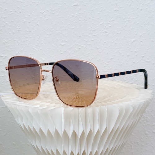 Valentino AAA Quality Sunglasses #953018