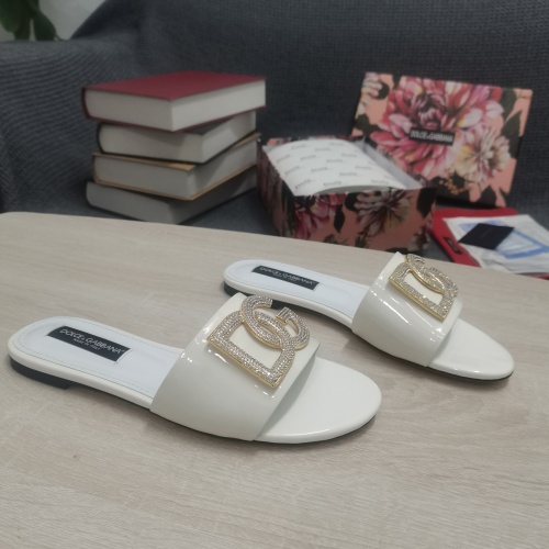 Replica Dolce & Gabbana D&G Slippers For Women #953128 $130.00 USD for Wholesale