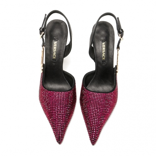Versace Sandal For Women #953156