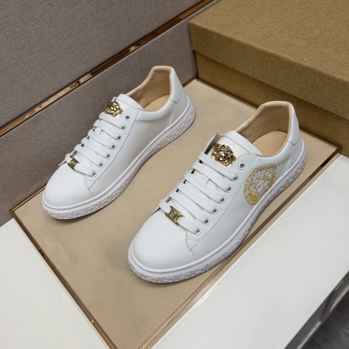 Replica Versace Casual Shoes For Men #953475 $76.00 USD for Wholesale