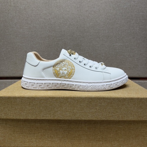Replica Versace Casual Shoes For Men #953475 $76.00 USD for Wholesale