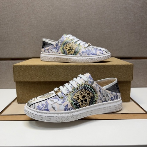 Replica Versace Casual Shoes For Men #953657 $76.00 USD for Wholesale