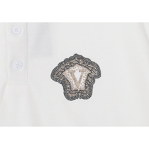 Replica Versace T-Shirts Short Sleeved For Men #953696 $39.00 USD for Wholesale