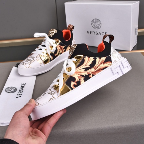 Replica Versace Casual Shoes For Men #953893 $72.00 USD for Wholesale