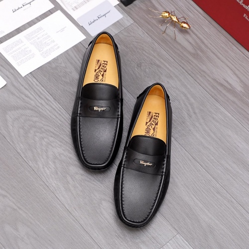 Replica Ferragamo Leather Shoes For Men #954040 $68.00 USD for Wholesale