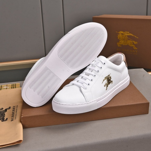 Replica Burberry Casual Shoes For Men #954122 $76.00 USD for Wholesale